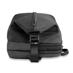 Briggs & Riley Delve Crossbody Sling Bag, Black 32 Briggs & Riley Delve Crossbody Sling Bag, Black -Samsonite || American Tourister || Travelpro Sales 41Qu BuB2BL